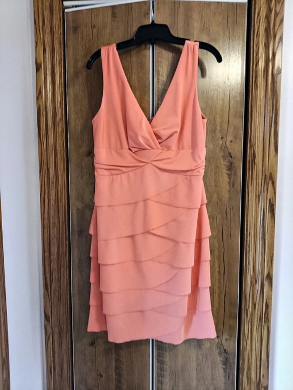Le Chateau Layered Mini Dress in Orange Size Large Like New
